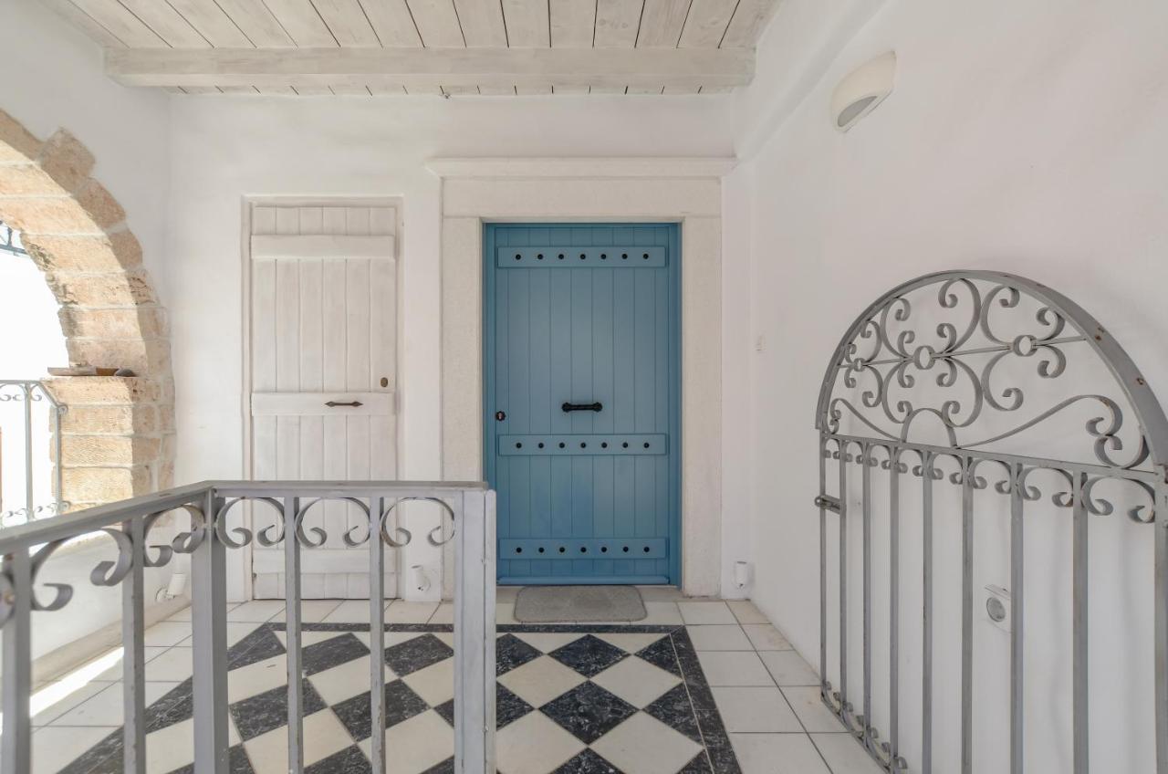 Honey & Cinnamon Luxury Suite Naxos City المظهر الخارجي الصورة